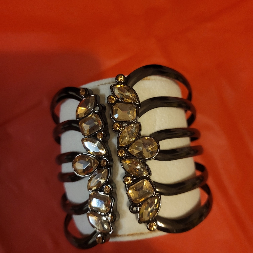 Cuff Bracelet NWT